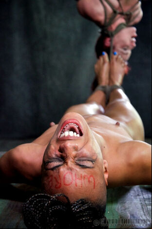 Super-steamy victim Nikki suffers excruciating restrain